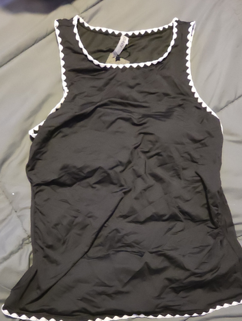 Womens Swim Top Wuth Built In Bra